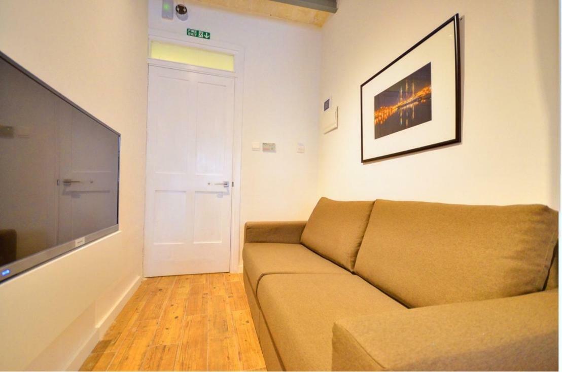 ואלטה West Street Apartment Duplex מראה חיצוני תמונה